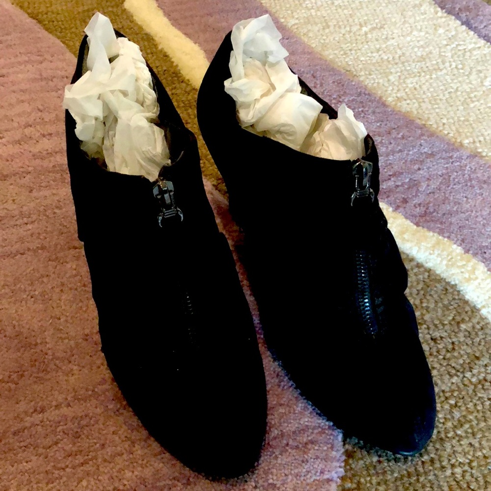 Suede ankle booties